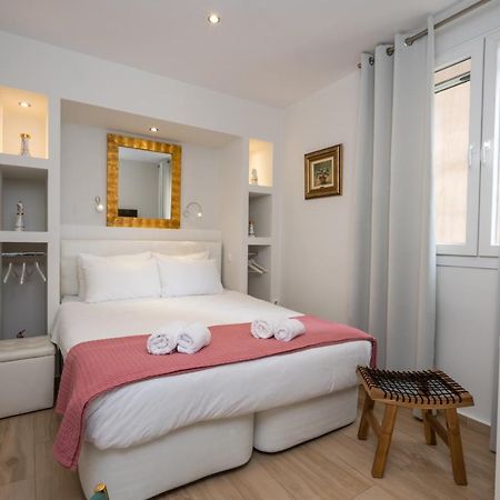 Dema Luxury Suites - Perikleous E1 Афины Экстерьер фото