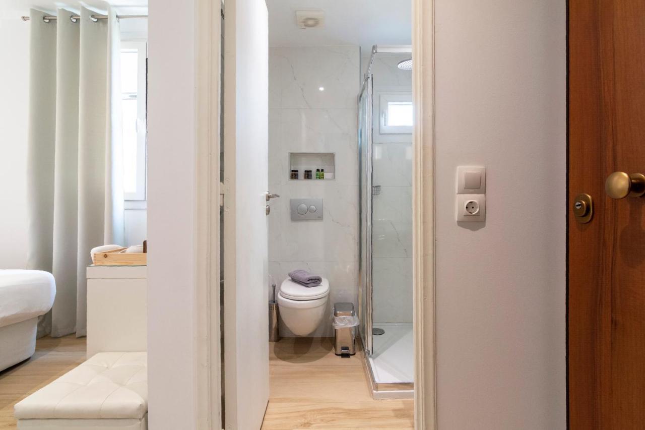 Dema Luxury Suites - Perikleous E1 Афины Экстерьер фото